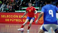 Ant�a, defendiendo los colores de la seleci�n absoluta de f�tbol sala