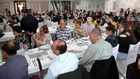 Celebracin del 25 aniversario de la asociacin AMICOS en el  Restaurante Trapeiro, Lousame