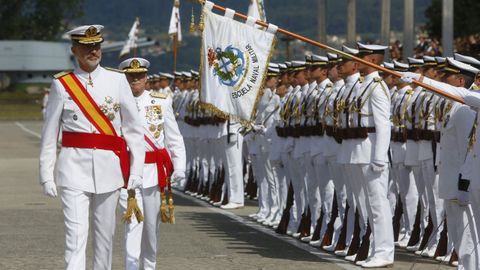 Felipe VIha acudidootras veces la Escuela Naval, como se ve en esta foto de archivo, y hoy lo har acompaado por la reina y la princesa de Asturias