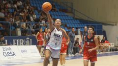 El estreno de las mosqueteras del Baxi Ferrol, en im�genes