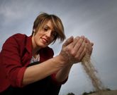 <span lang= gl >As praias e paraxes boirenses est�n presentes nos temas de �Deserto de centos�</span>. 