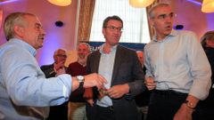 El candidato del PP se dio un ba�o de masas en la �terra do presidente Fraga�, junto al conselleiro de Econom�a, Francisco Conde. 
