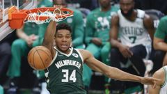 Anteto se llev� el pleno de los 100 votos posibles para ser elegido en el mejor quinteto de la NBA 