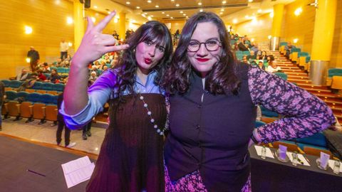 As� foi a festa da regueifa de Carballo, imaxe a imaxe, rima a rima