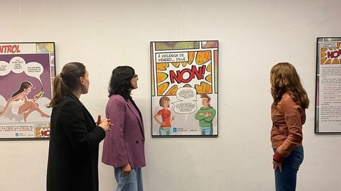 Un dos actos organizados polo Concello de Chantada para conmemorar o 25N � unha exposici�n no auditorio municipal