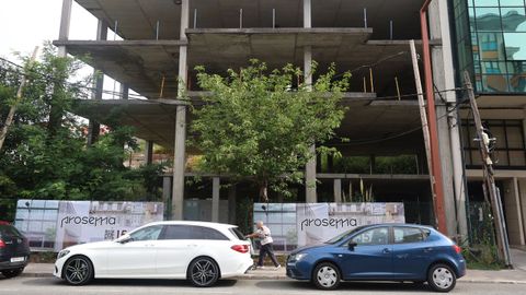 En la imagen, el esqueleto de la crisis que Prosema ha adquirido para su transformaci�n en un edificio residencial con 15 viviendas