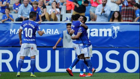 Gol Joselu Boateng Saul Berjon Real Oviedo Elche Carlos Tartiere.Joselu, Boateng y Saul Berjon celebran el 1-1 ante el Elche