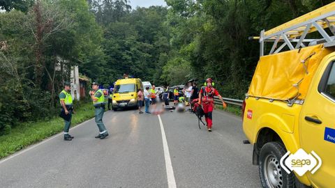 Accidente con 8 heridos en Llanes