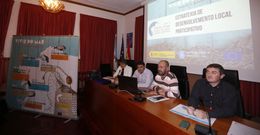Directivos y gerente de Acci�n Costeira presentaron la estrategia zonal en Celeiro. 