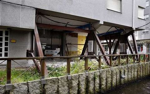 La primera parte del trabajo ha consistido en la eliminaci�n de las paredes del bajo.