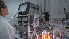 Detalle de la sala de produccin y desarrollo de Hipra.