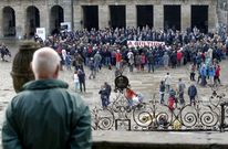 El acto reivindicativo combin� discursos, pancarta y una doble interpretaci�n musical. 