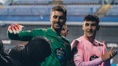 Ivn Villar, celebrando el tirunfo del Celta ante el Dinamo con sus compaeros al final del encuentro.