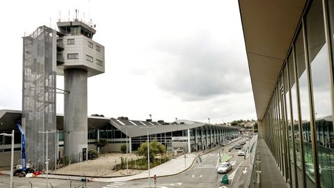 La terminal de Peinador fue reformada por el arquitecto C�sar Portela
