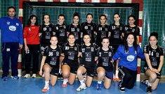 El equipo del Camari�as Encaixe antes de disputar su encuentro de liga ante el Teucro.