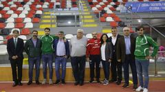 Imagen de la directiva del Liceo el dia de su presentaci�n