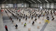Examen de una oposici�n del Concello de Vigo celebrada en el Ifevi