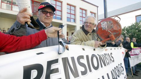 MANIFESTACION EMIGRANTES RETORNADOS 