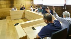 Imagen del pleno de este jueves, en el que se aprob� por unanimidad la renuncia del alcalde, Jos� Luis L�pez, sin estar �l presente.