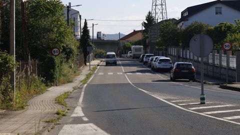 Carretera Casilla-Barra de MI�o (Coles), OU-0503, de la Diputaci�n de Ourense.