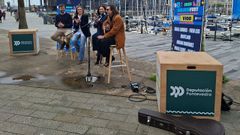 Presentaci�n en el puerto de los artistas que se incorporan al festival