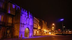 A principios de abril, en pleno confinamiento, la traves�a de Viveiro presentaba este desolador aspecto, el mismo que durante los �ltimos d�as a partir de las once de la noche, por el toque de queda de la segunda oleada