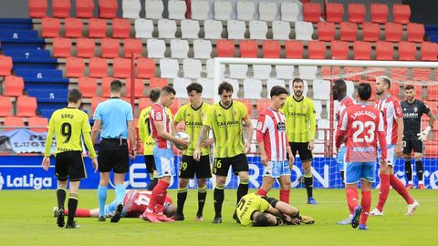 Partido Lugo-Zaragoza sin pblico en el ngel Carro