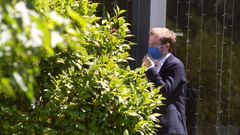 �lvaro Dorado, a principios de agosto, entrando en una de las reuniones con el comit� de Alcoa San Cibrao en una restaurante de Lugo