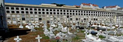 Los nichos vac�os de la parte alta del cuarto departamento de San Amaro est�n reservados para hacer frente a un desastre.