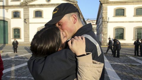 ltimos besos antes de la salida de la F-101.