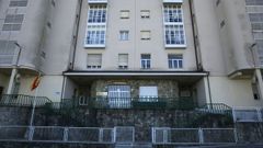 Fachada del cuartel de la Guardia Civil en Burela, construido en 1990