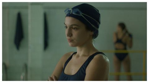 Bajo la superficie de «Camila saldrá esta noche» late con fuerza la lucha feminista en América Latina.