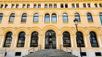 Edificio de la sede de Presidencia del Principado de Asturias, tambin conocido como el Palacio de Presidentes
