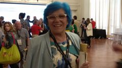 Carmen Alonso, presumiendo de cabello azul