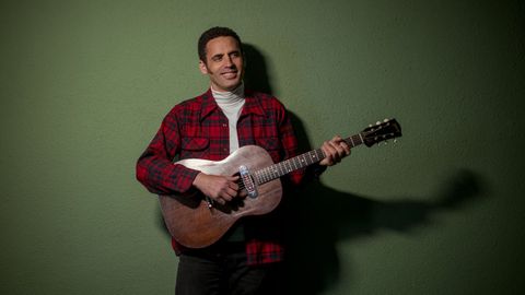 El cantante madrile�o DePedro actuar� en la bodega Rectoral de Amandi