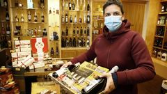 Olalla Casas, de Bodegas Ribeirao, destaca que la clientela es fiel