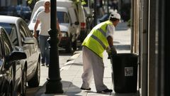 La basura org�nica se deposita en cubos que son retirados horas despu�s de su reparto