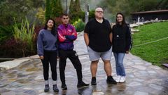 Los trabajadores acudieron a su puesto ayer confiando en una soluci�n de �ltima hora.