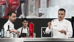 Los chefs Eduard Xatruch y Oriol Castro, del restaurante Disfrutar, durante una ponencia en Madrid Fusin 2024  
