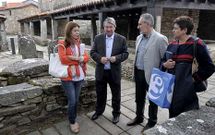 Sol V�zquez, Cores y Elena Fabeiro visitaron junto con Ramiro Varela y Tour�s Os Pendellos. 