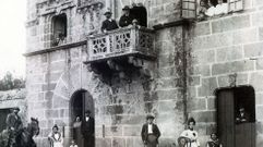 C�lebre fotograf�a familiar del a�o 1902, recreada este pasado verano