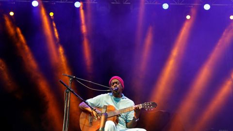 El brasileño Seu Jorge en las Noches del Botánico, en Madrid