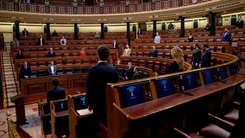 Minuto de silencio al comenzar la sesin en el Congreso de los Diputados 