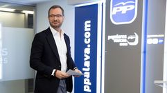 Javier Maroto, en la sede del PP en Vitoria