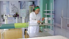 A la orilla del r�o C�davo, Piabeli crea productos elaborados con ingredientes del campo gallego, que se usan para elaborar cosm�ticos y extraer aceites esenciales.