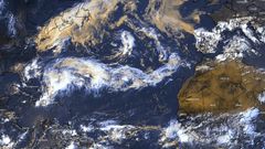 Imagen de la borrasca an�mala al este de Florida