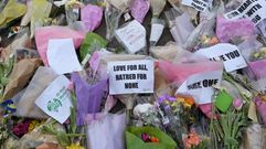 Flores en recuerdo de las v�ctimas