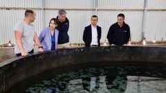 La conselleira de Economa, Mara Jess Lorenzana, visit la planta de Stolt Sea Farm en Lira (Carnota) a mediados de mayo.