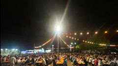 Imagen multitudinaria de la churrascada de Carballido