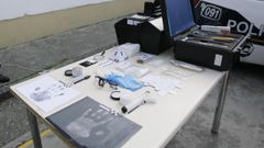 Equipamiento policial para la toma de huellas dactilares